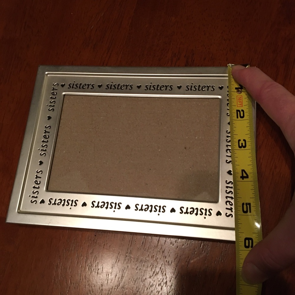 Never Used -Two Family-themed Frames - Picture 2 of 7